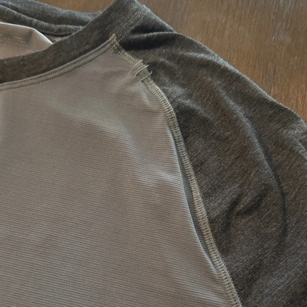 Lululemon Shirt Large. ****Minor Defects. See pictures Read Description***** - Picture 2 of 12